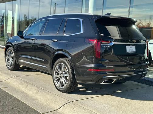 2022 Cadillac XT6 Premium Luxury AWD