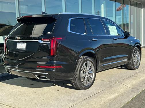 2022 Cadillac XT6 Premium Luxury AWD