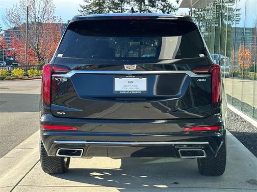 2022 Cadillac XT6 Premium Luxury AWD