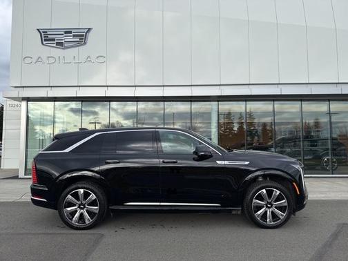 2025 Cadillac Escalade Luxury