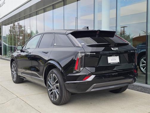 2025 Cadillac OPTIQ Sport 2 AWD