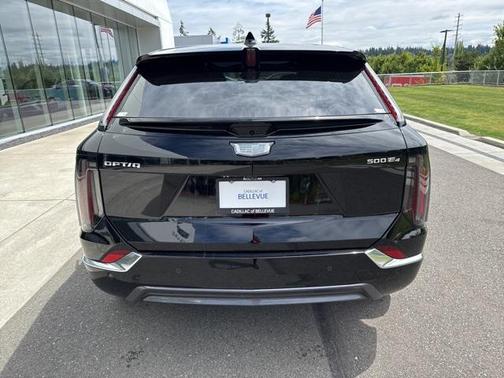 2025 Cadillac OPTIQ Luxury 2 AWD