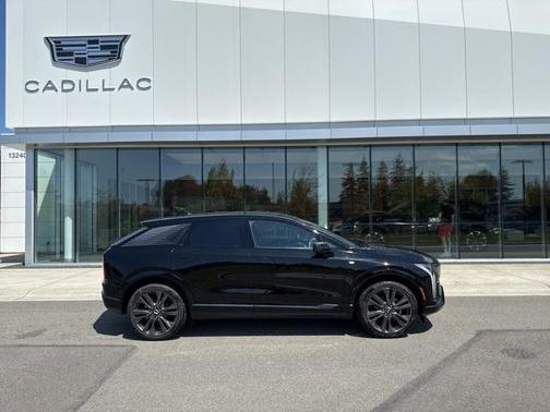 2025 Cadillac OPTIQ Sport 2 AWD