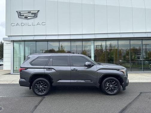 2024 Toyota Sequoia Platinum