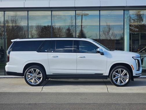 Vibrant White Tricoat 2026 Cadillac Escalade ESV Sport Platinum