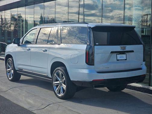 Vibrant White Tricoat 2026 Cadillac Escalade ESV Sport Platinum