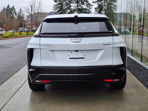 2026 Cadillac LYRIQ Premium Sport