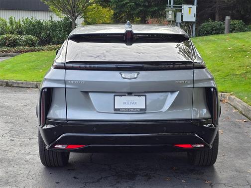 2025 Cadillac LYRIQ Sport