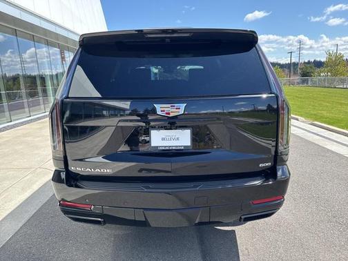 2025 Cadillac Escalade Sport
