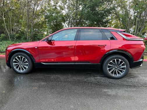 2026 Cadillac LYRIQ Sport