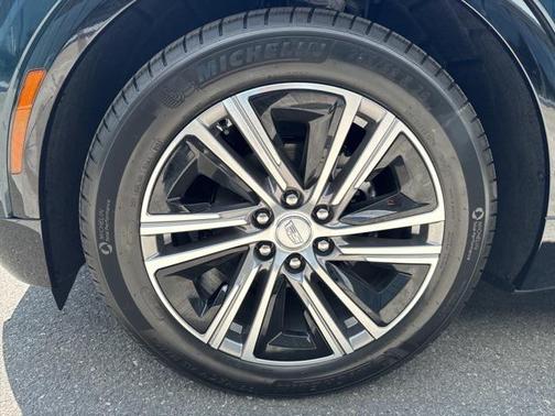2025 Cadillac LYRIQ Luxury w/1SD