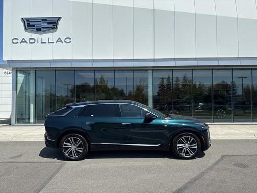 2025 Cadillac LYRIQ Luxury w/1SD