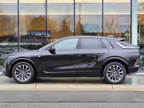 Stellar Black Metallic 2026 Cadillac LYRIQ Sport