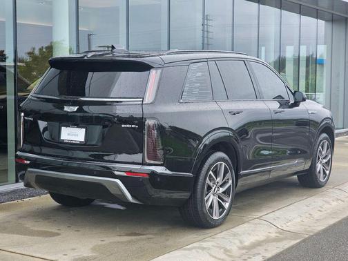 Stellar Black Metallic 2026 Cadillac VISTIQ Sport
