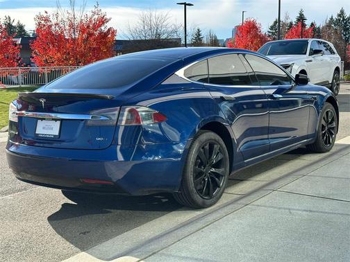 2016 Tesla Model S 90D