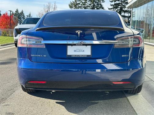 2016 Tesla Model S 90D