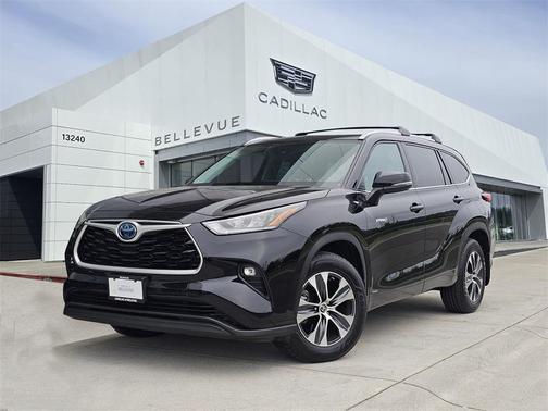 2020 Toyota Highlander Hybrid XLE