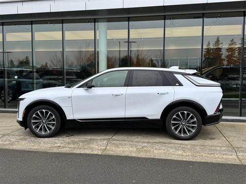 2026 Cadillac LYRIQ Premium Sport