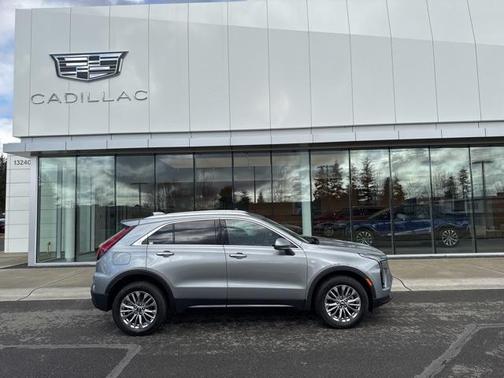 2025 Cadillac XT4 Premium Luxury
