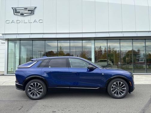 2025 Cadillac LYRIQ Sport w/1SF