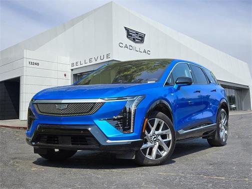 2025 Cadillac OPTIQ Luxury 1 AWD