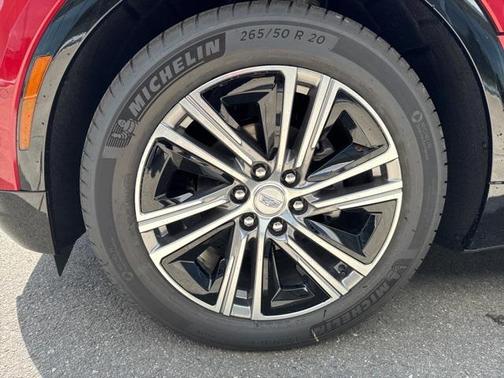 2025 Cadillac LYRIQ Luxury