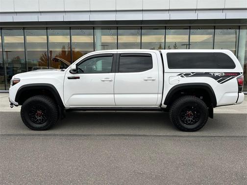 2017 Toyota Tacoma Base