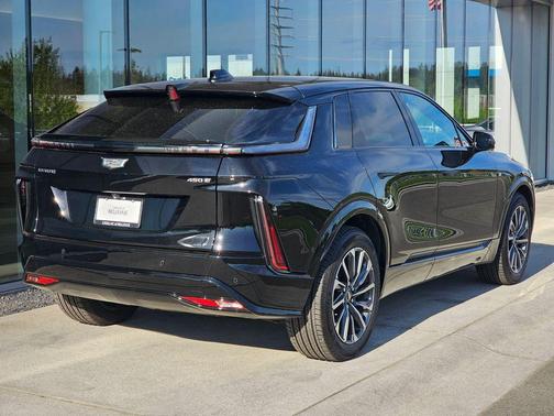 Stellar Black Metallic 2025 Cadillac LYRIQ Sport