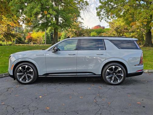 2026 Cadillac Escalade IQL Sport