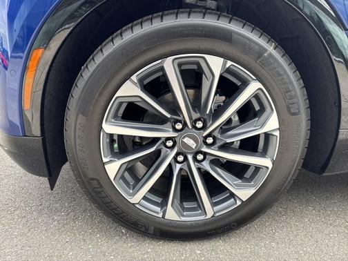 2025 Cadillac LYRIQ Sport w/1SJ