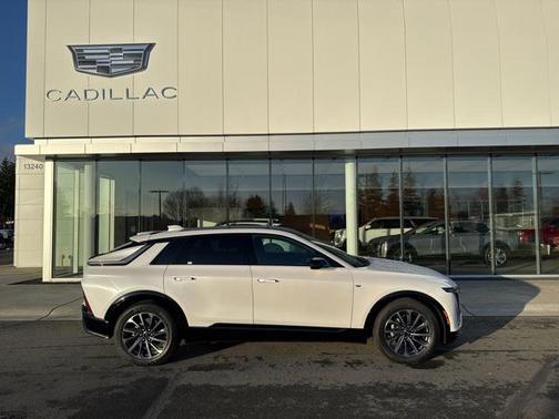 2025 Cadillac LYRIQ Sport w/1SF