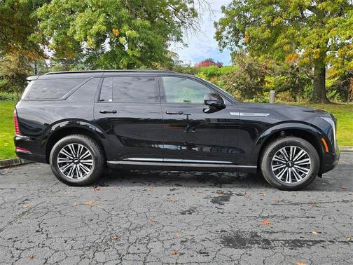 2026 Cadillac Escalade IQL Sport