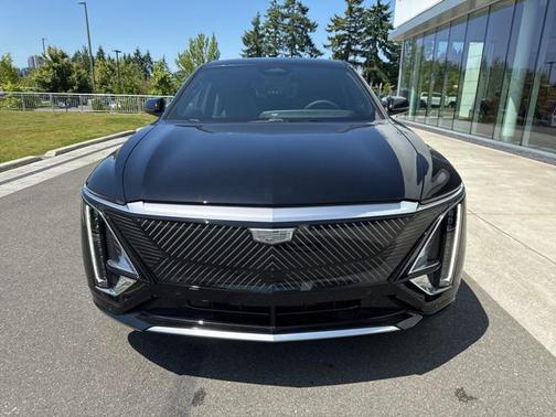 2025 Cadillac LYRIQ Luxury