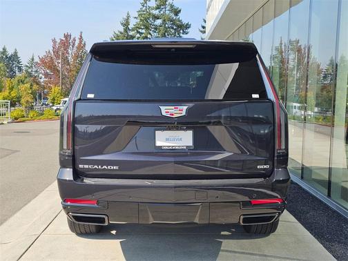 2025 Cadillac Escalade Sport Platinum
