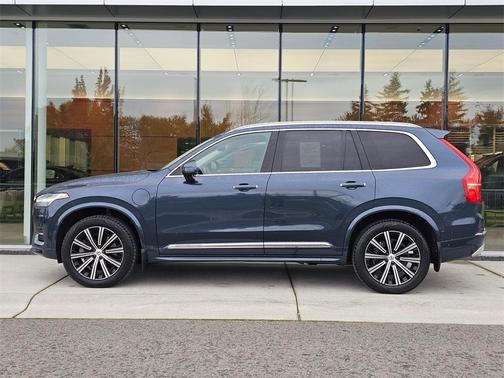 2021 Volvo XC90 Recharge Plug-In Hybrid T8 Inscription 7 Passenger