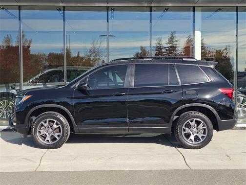 2022 Honda Passport AWD TrailSport