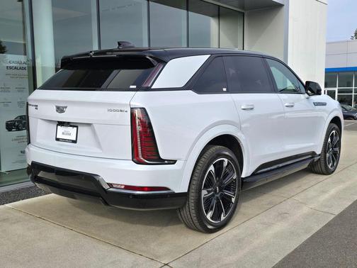 Vibrant White Tricoat 2026 Cadillac Escalade IQ Premium Sport