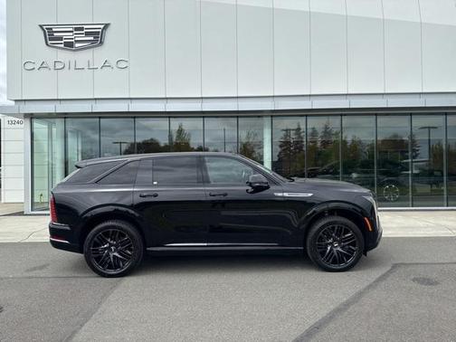 2025 Cadillac Escalade IQ Sport 2