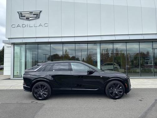 2025 Cadillac LYRIQ Sport w/1SK