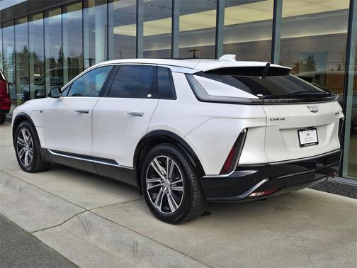 2024 Cadillac LYRIQ Luxury