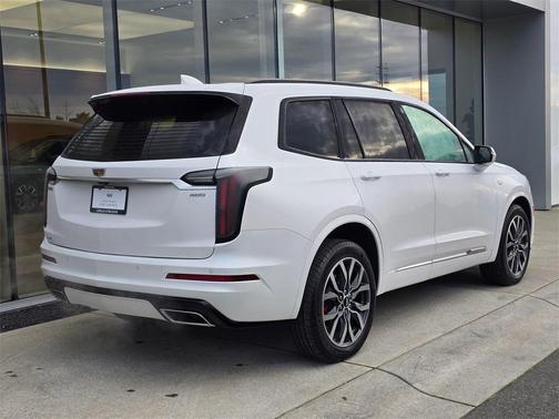 2023 Cadillac XT6 Sport AWD