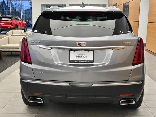2025 Cadillac XT5 Luxury