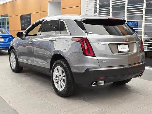 2025 Cadillac XT5 Luxury
