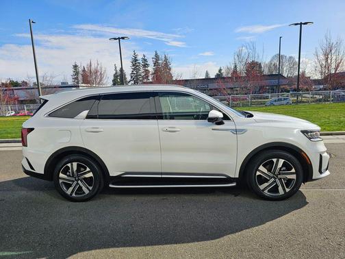 Snow White Pearl 2023 Kia Sorento Plug-In Hybrid SX Prestige