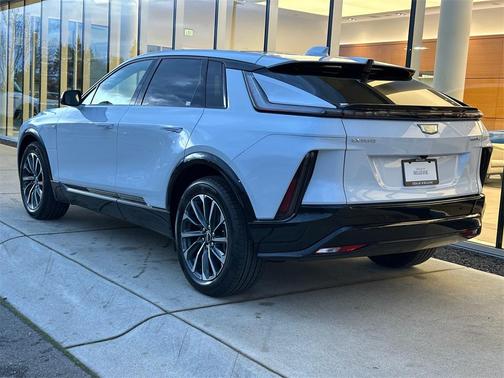 2026 Cadillac LYRIQ Sport