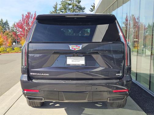 2025 Cadillac Escalade Sport