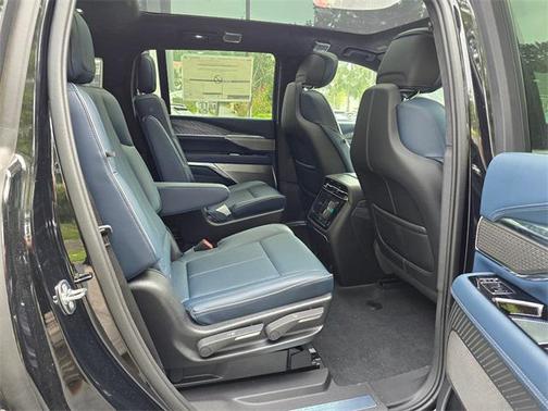 2025 Cadillac Escalade IQ Sport 2