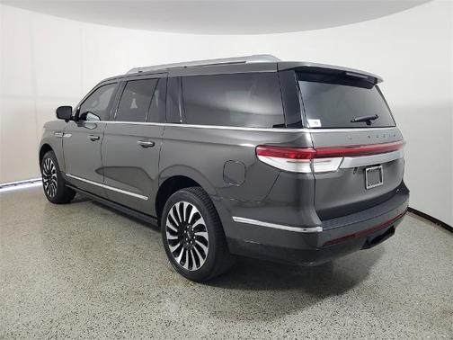 2023 Lincoln Navigator L BLACK LABEL