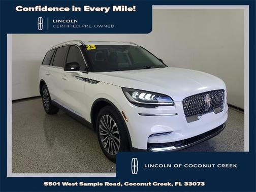2023 Lincoln Aviator STANDARD