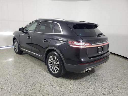 2022 Lincoln Nautilus STANDARD